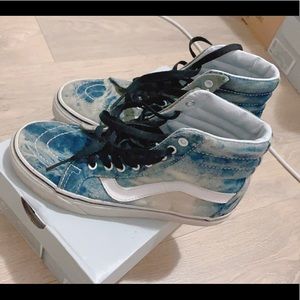 Vans Women’s Sk8-Hi Tie Dye(Rinsed Denim) Sneaker